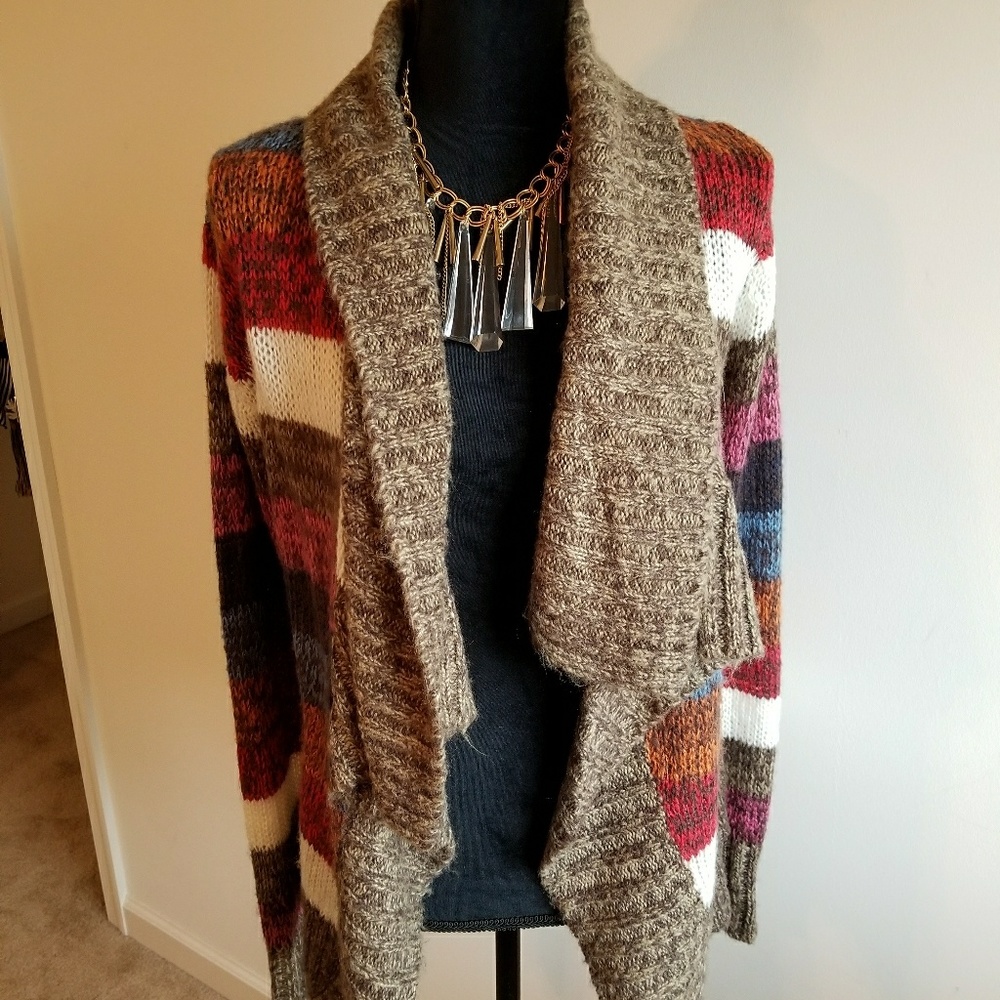 Size L Multi colored cardigan
